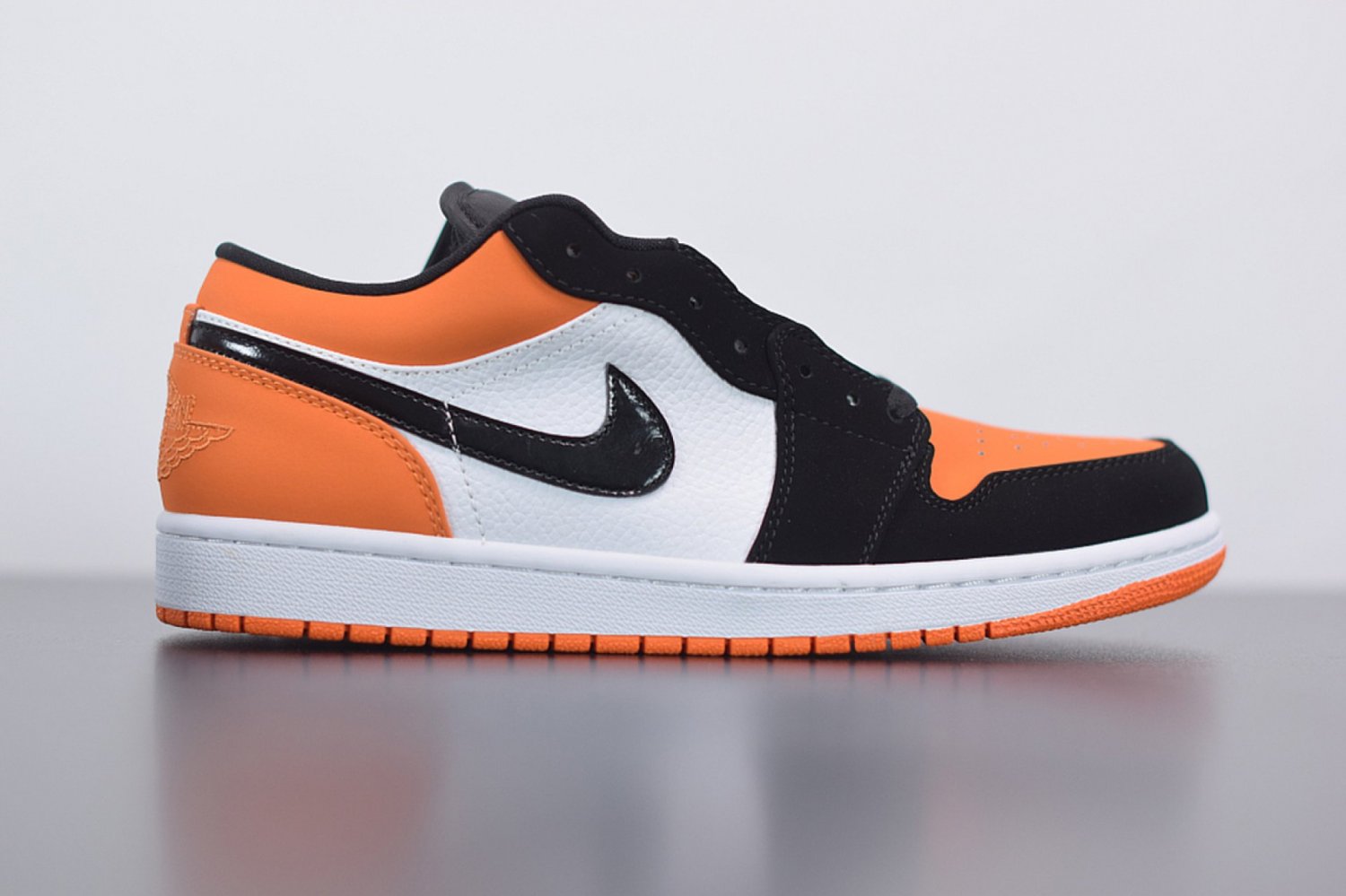Jordan 1 Low Shattered Backboard