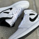 Jordan 1 Mid “White Black”