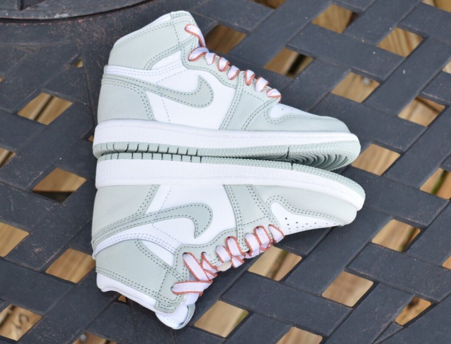Jordan 1 Retro High OG PS 'Seafoam'