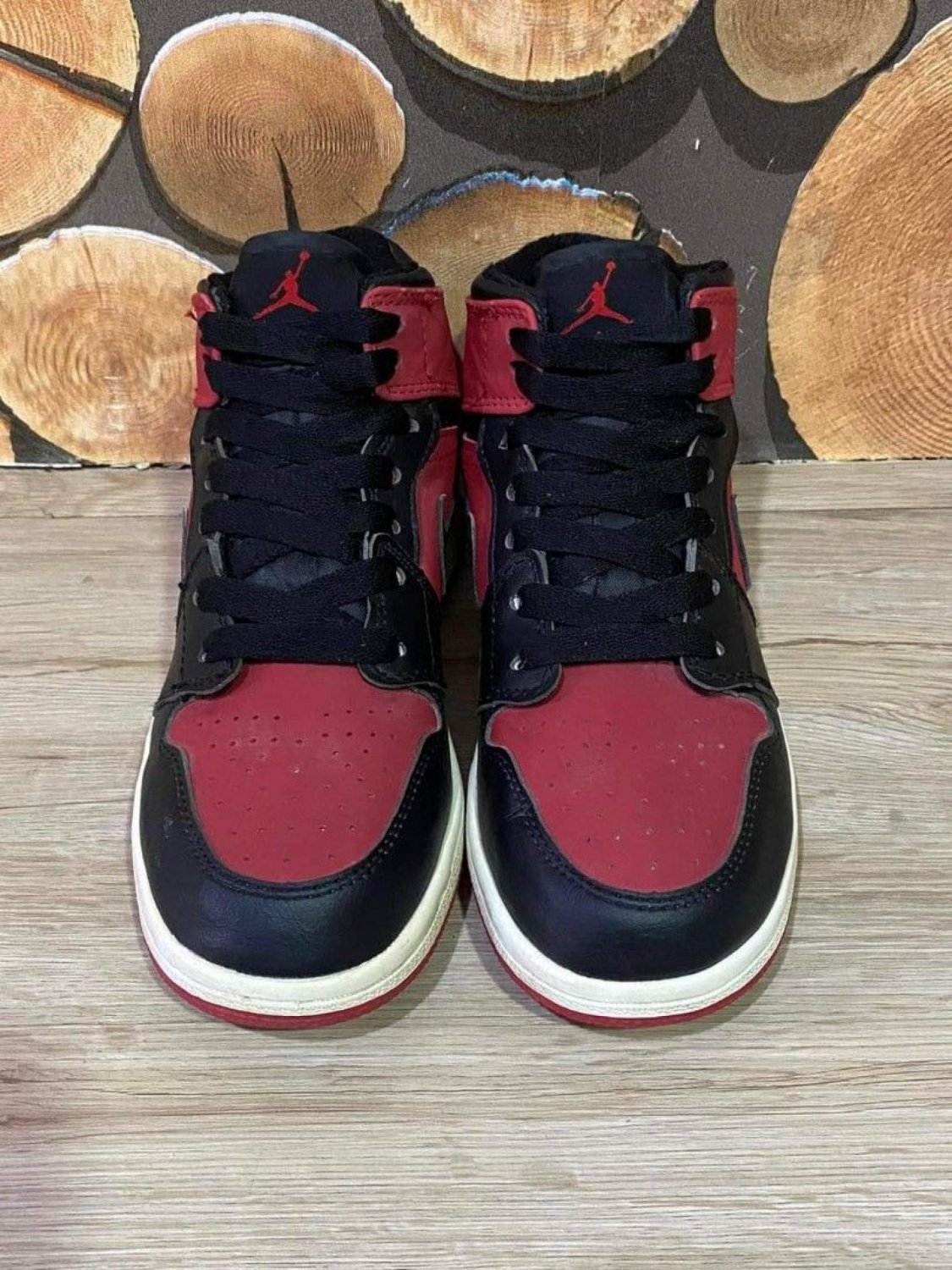 Jordan 1 Retro Mid TD 'Bred'