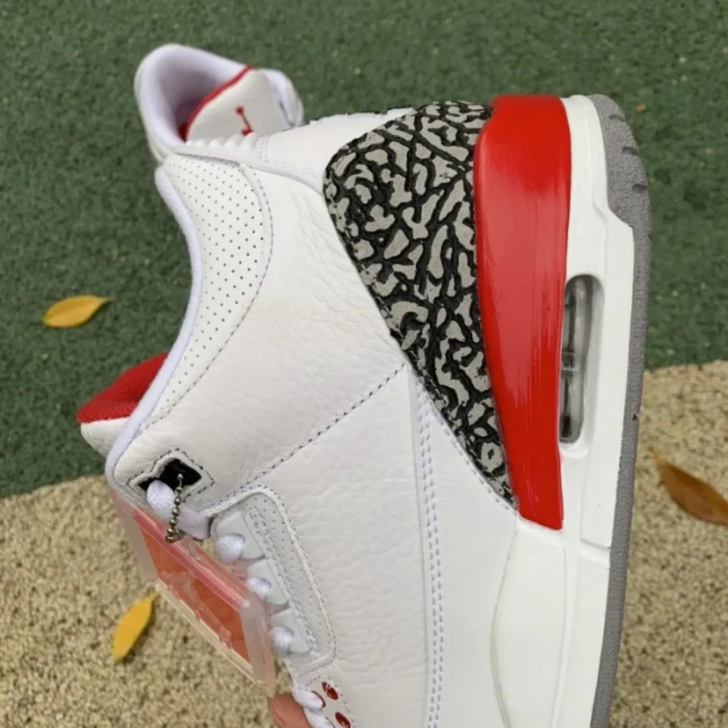 Jordan 3 &acirc;��Katrina&acirc;��