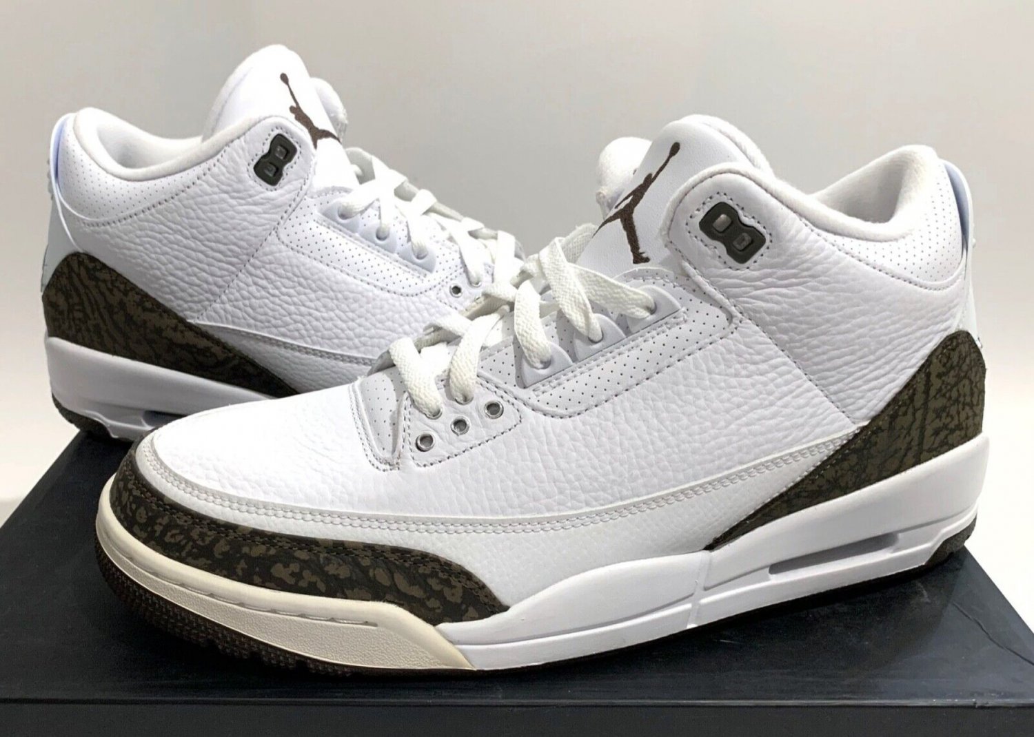 Jordan 3 Retro Mocha