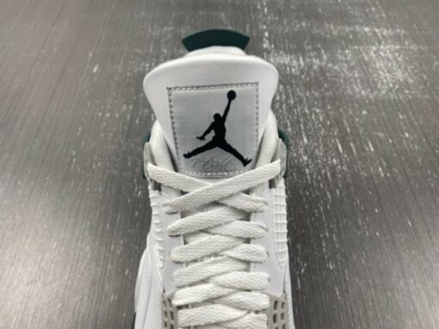 Jordan 4 'Oxidized Green'