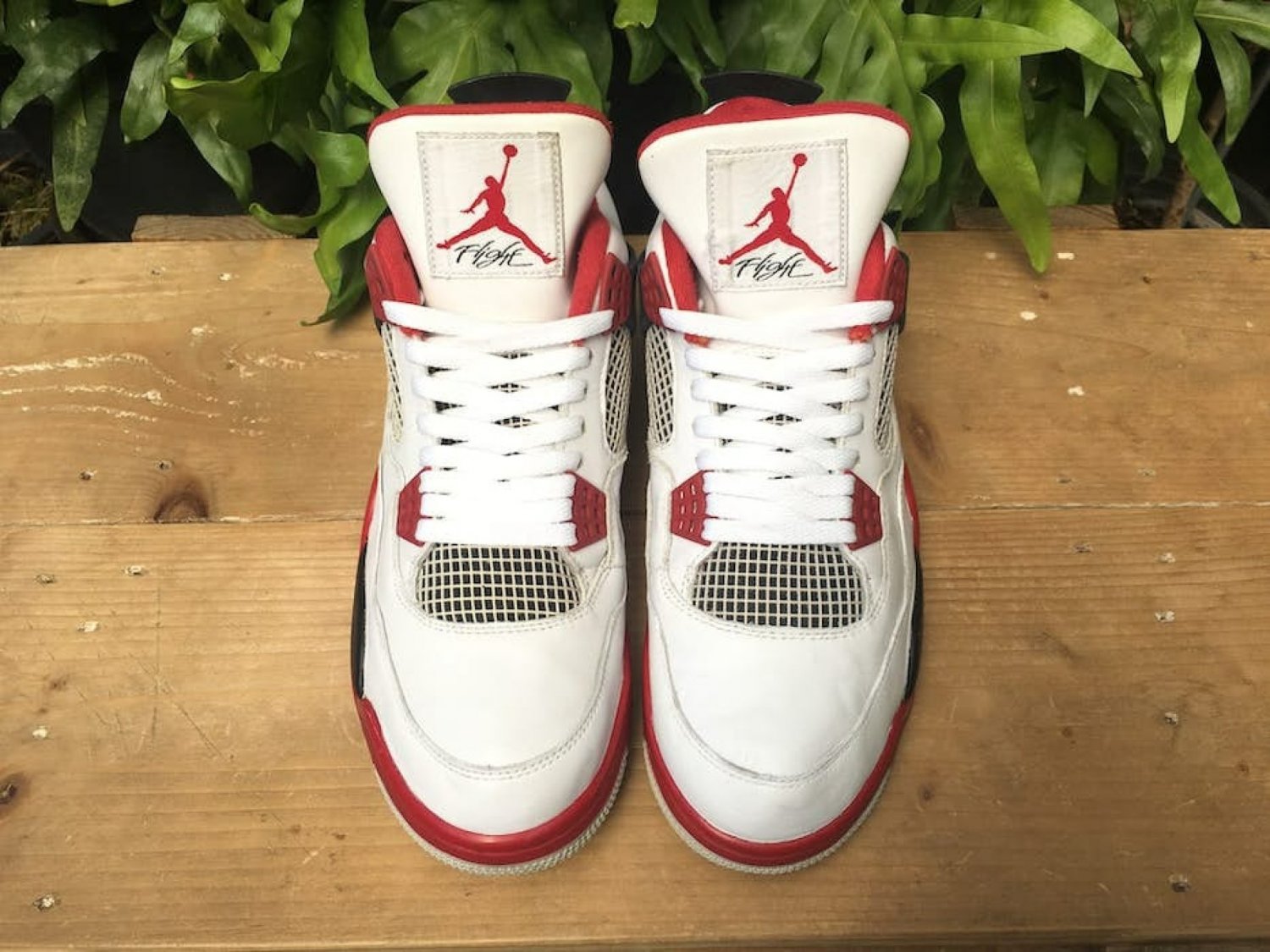 Jordan 4 Retro Fire Red 2012
