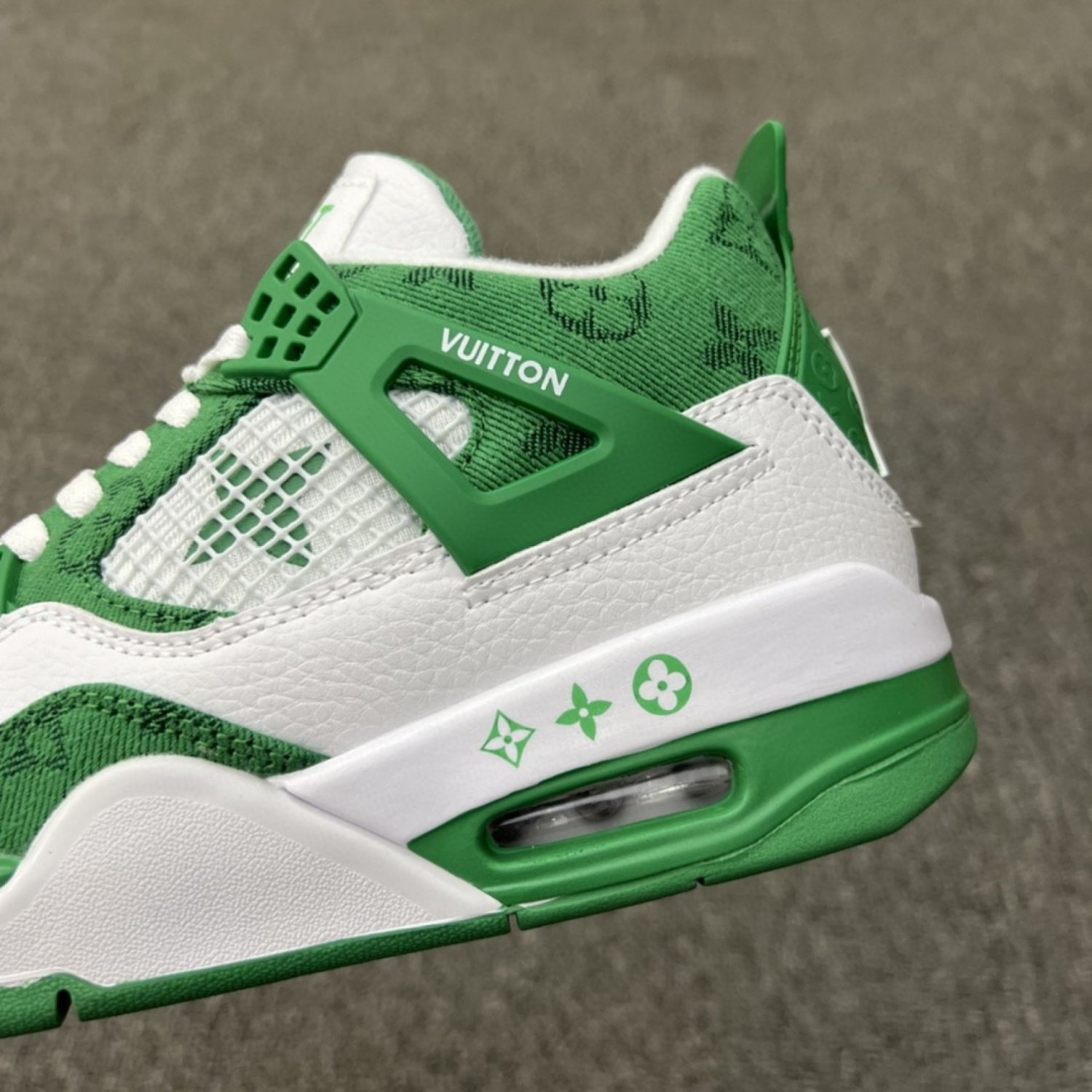 NEW   Jordan 4 Retro Green