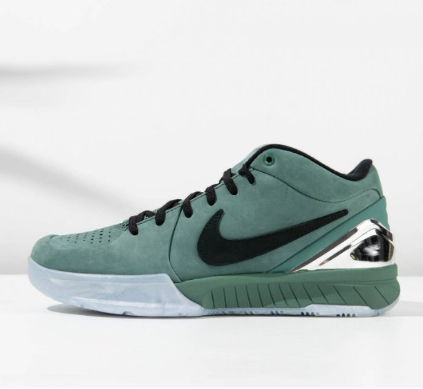 Brand New  Kobe 4 Protro Bicoastal