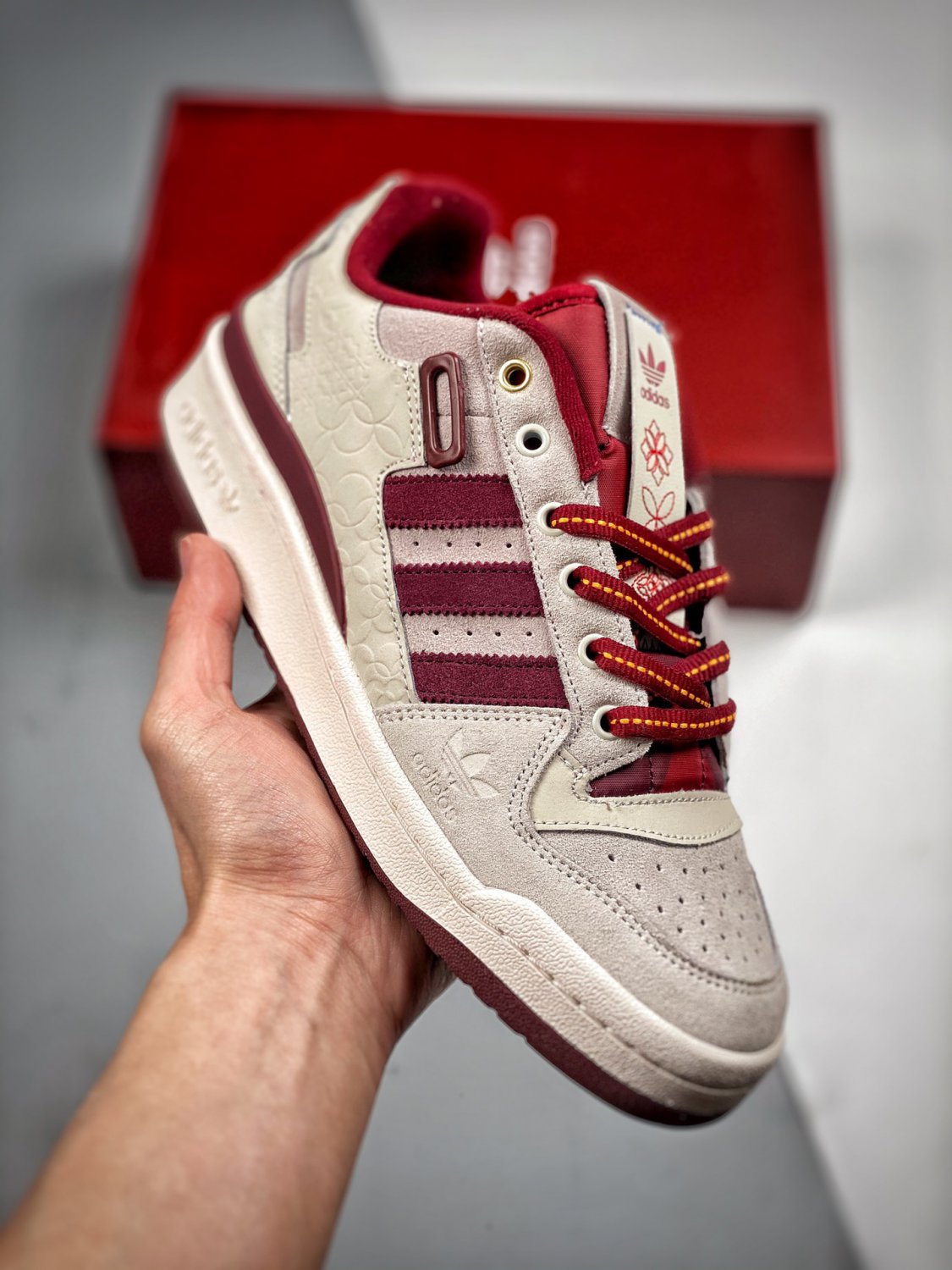 2024  forum low chalk white core burgundy 8866