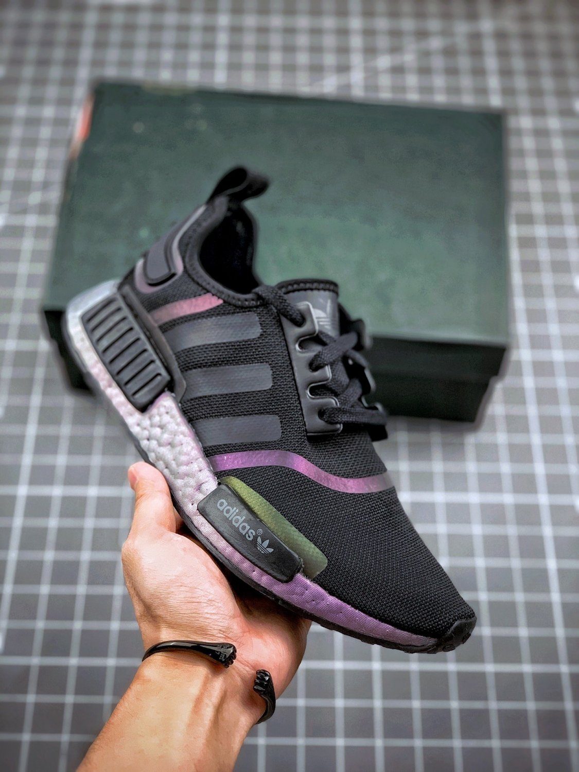 2024  nmd r1 &Atilde;&cent;&Acirc;�&Acirc;�eggplant&Atilde;&cent;&Acirc;�&Acirc;�