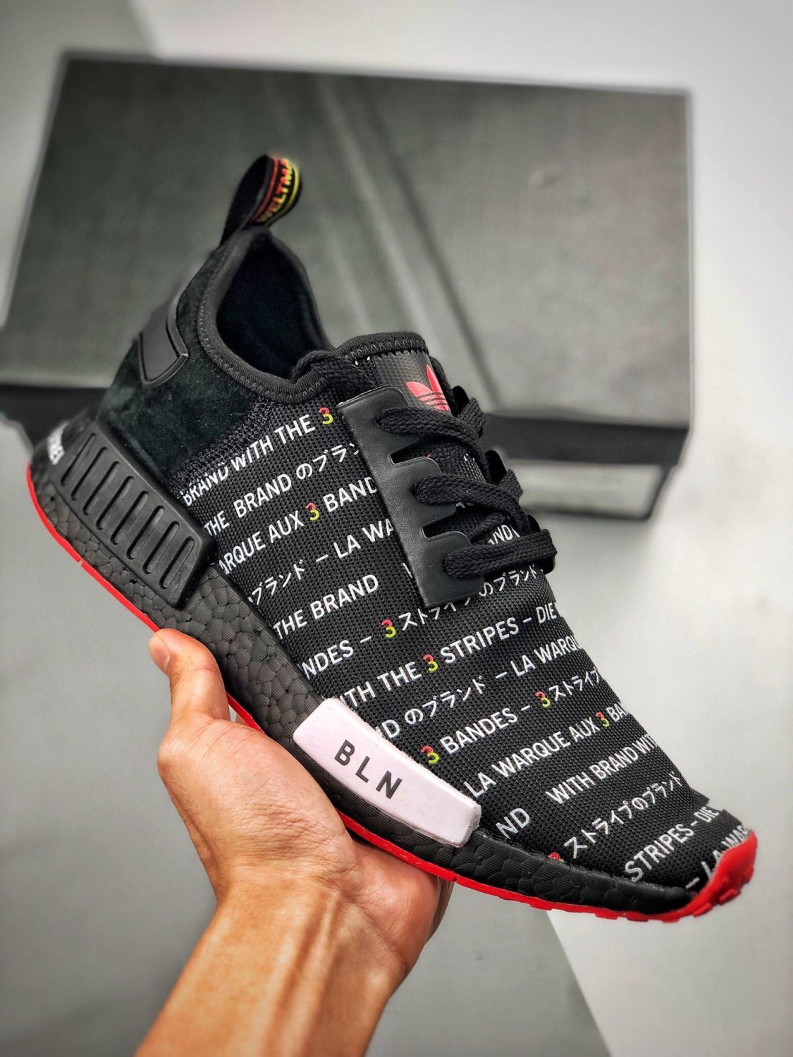 2024  nmd r1 berlin eg6363
