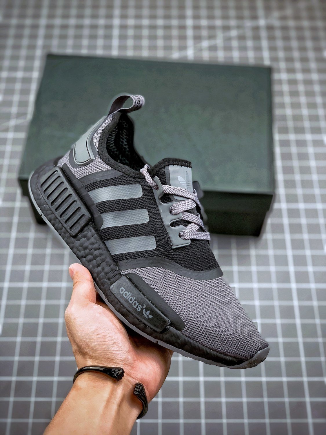 2024  nmd r1 grey four black