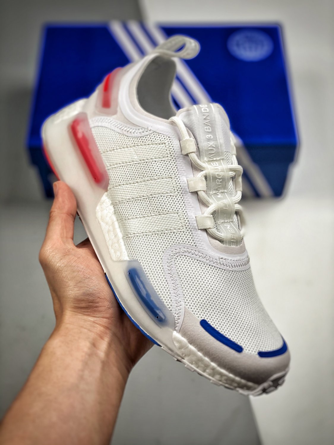 2024  nmd v3 &Atilde;&cent;&Acirc;�&Acirc;�og white&Atilde;&cent;&Acirc;�&Acirc;� 3379