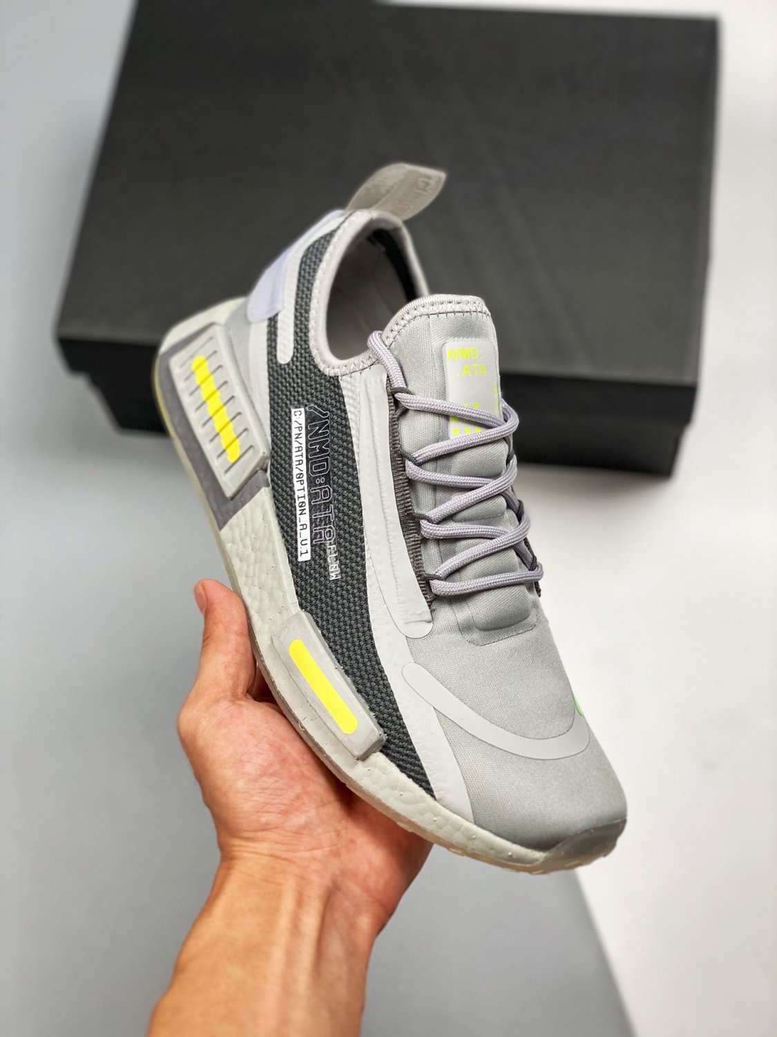 2024  nmd_r1 spectoo grey onegrey threeyellow tint