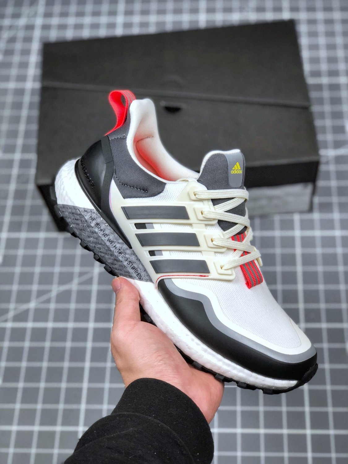 2024  ultra boost all terrain off whitegrey six-red