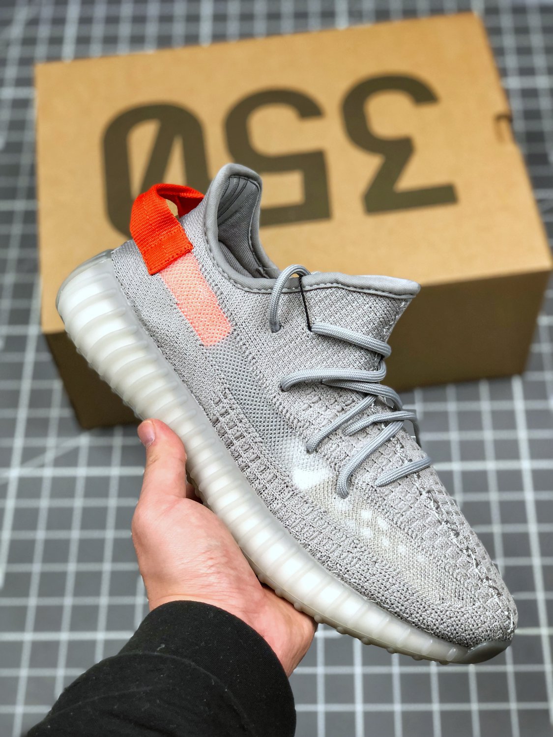 2024  yeezy boost 350 v2 &Atilde;&cent;&Acirc;�&Acirc;�tail light&Atilde;&cent;&Acirc;�&Acirc;� fx9017