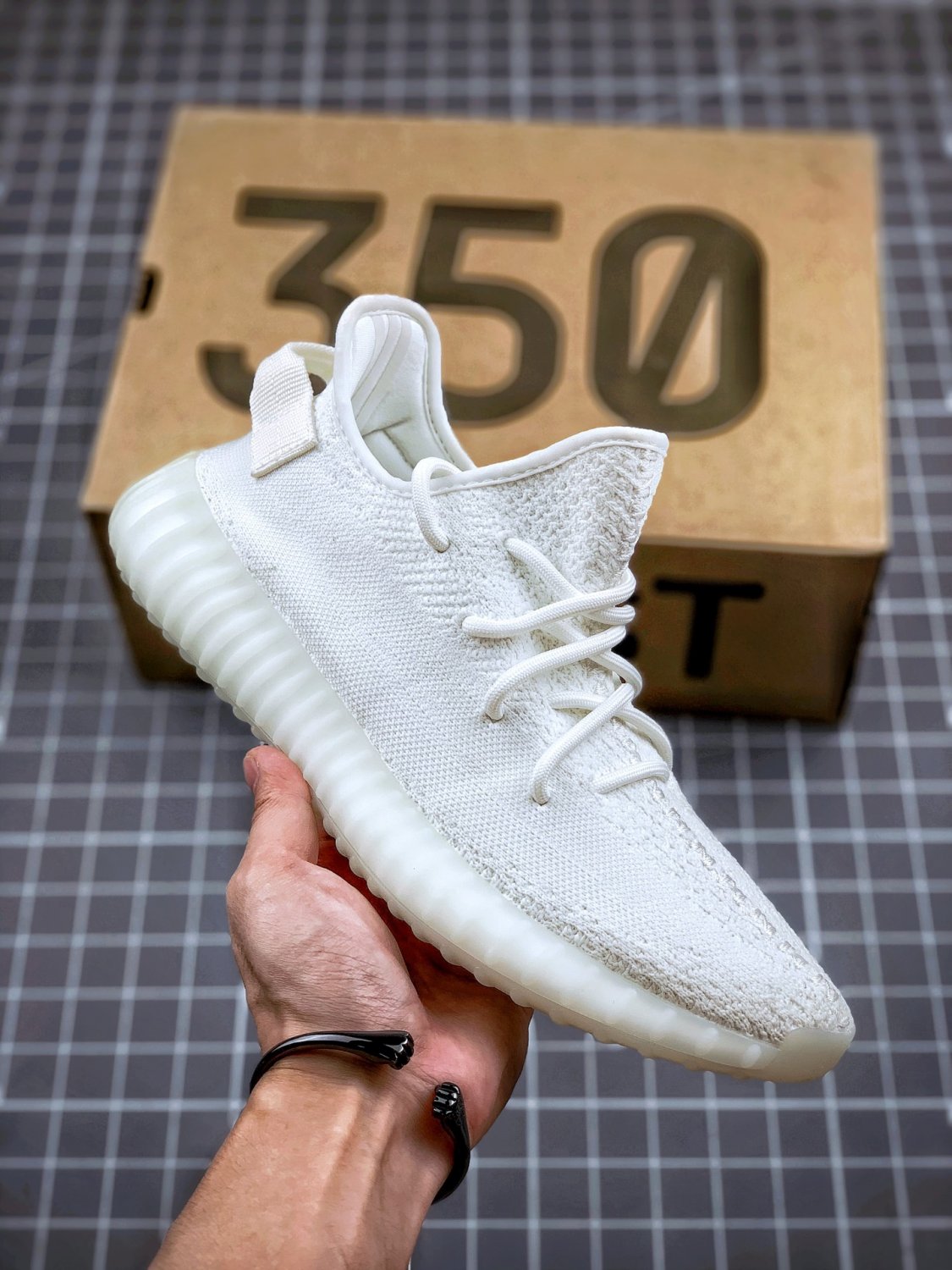 2024  yeezy boost 350 v2 &Atilde;&cent;&Acirc;�&Acirc;�triple white&Atilde;&cent;&Acirc;�&Acirc;� cp9366