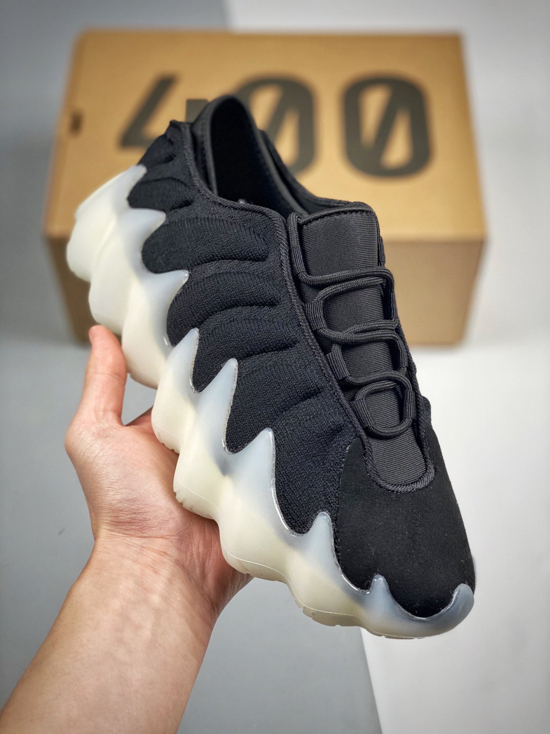2024  yeezy boost 400 black white
