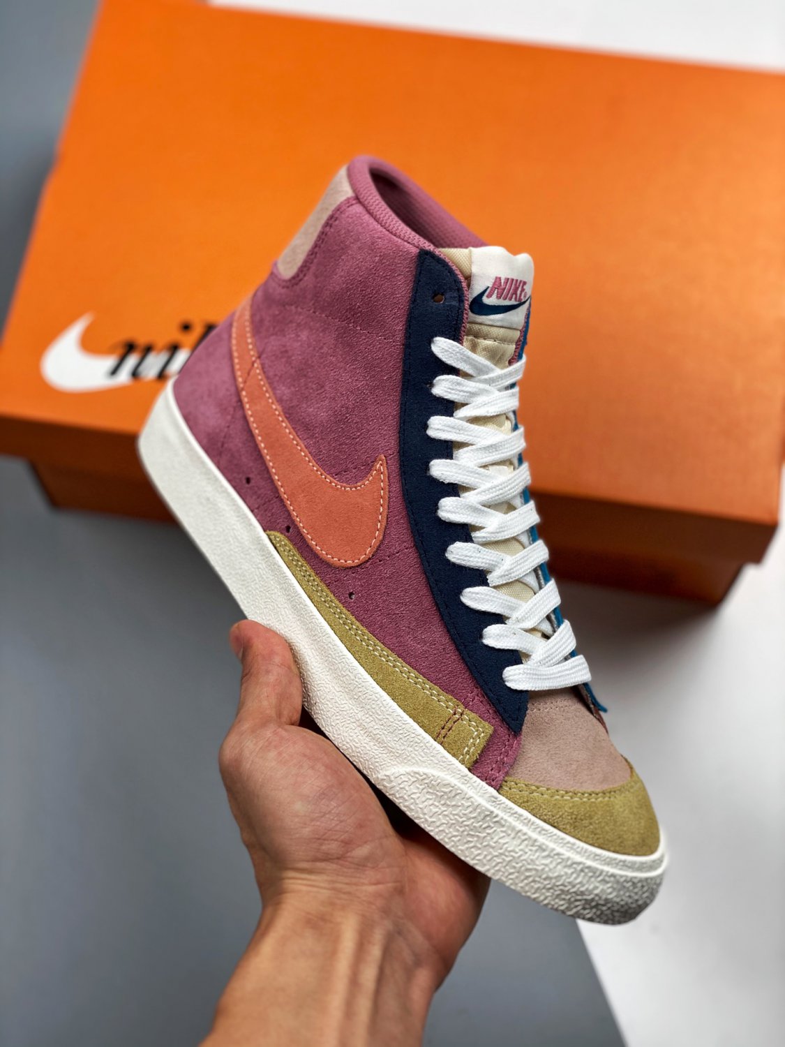 2024 & 2025 blazer mid â 77 vintage we suede desert berry red