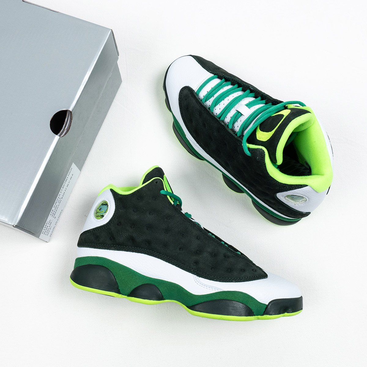 Oregon ducks jordan 13 online