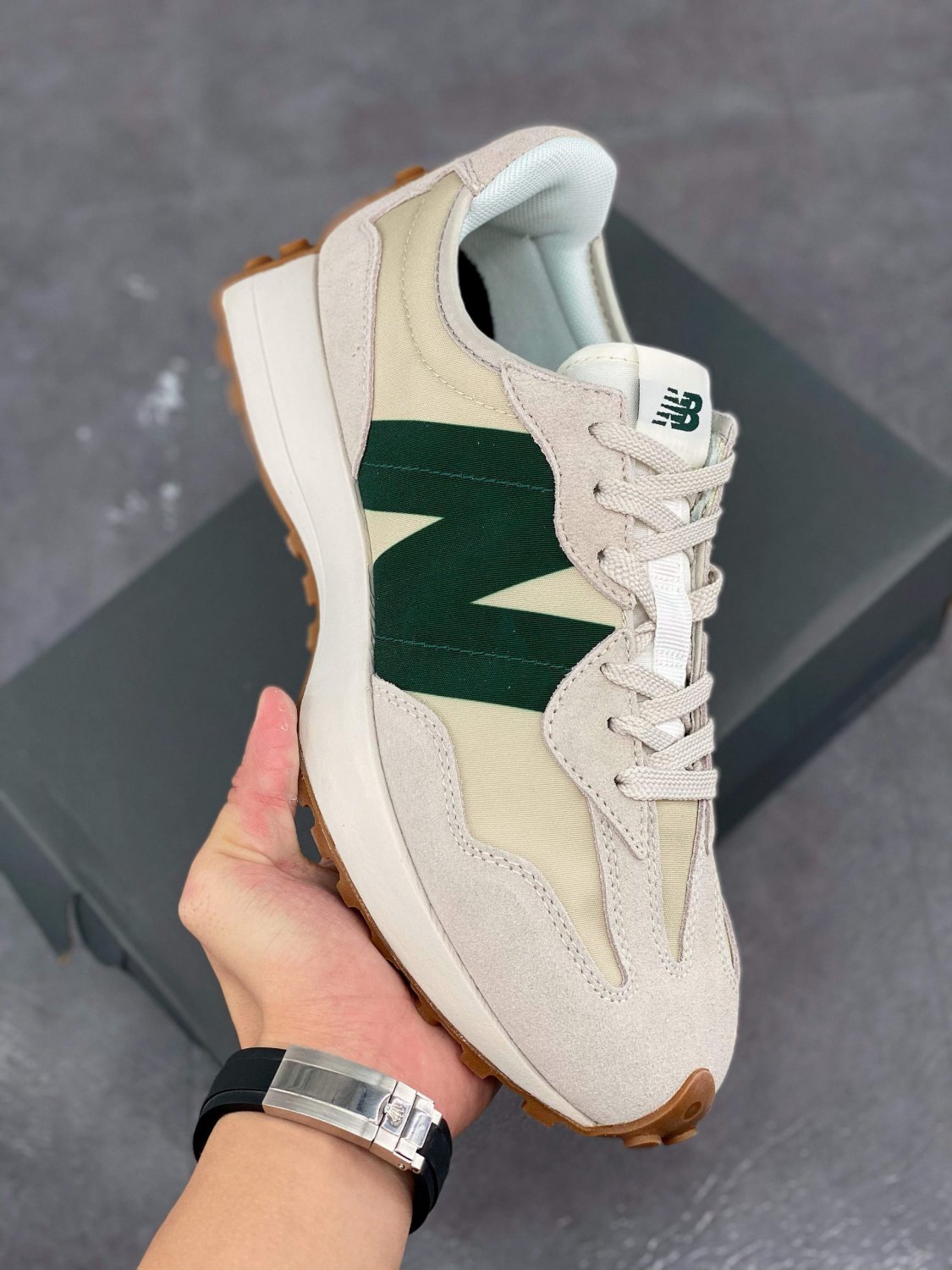 2024 & 2025  327 timberwolfgreen