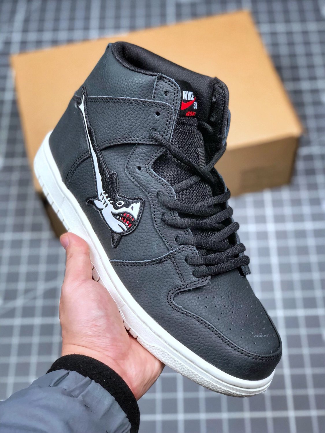 2024 & 2025 oski x  sb dunk high &acirc;��shark&acirc;�� black