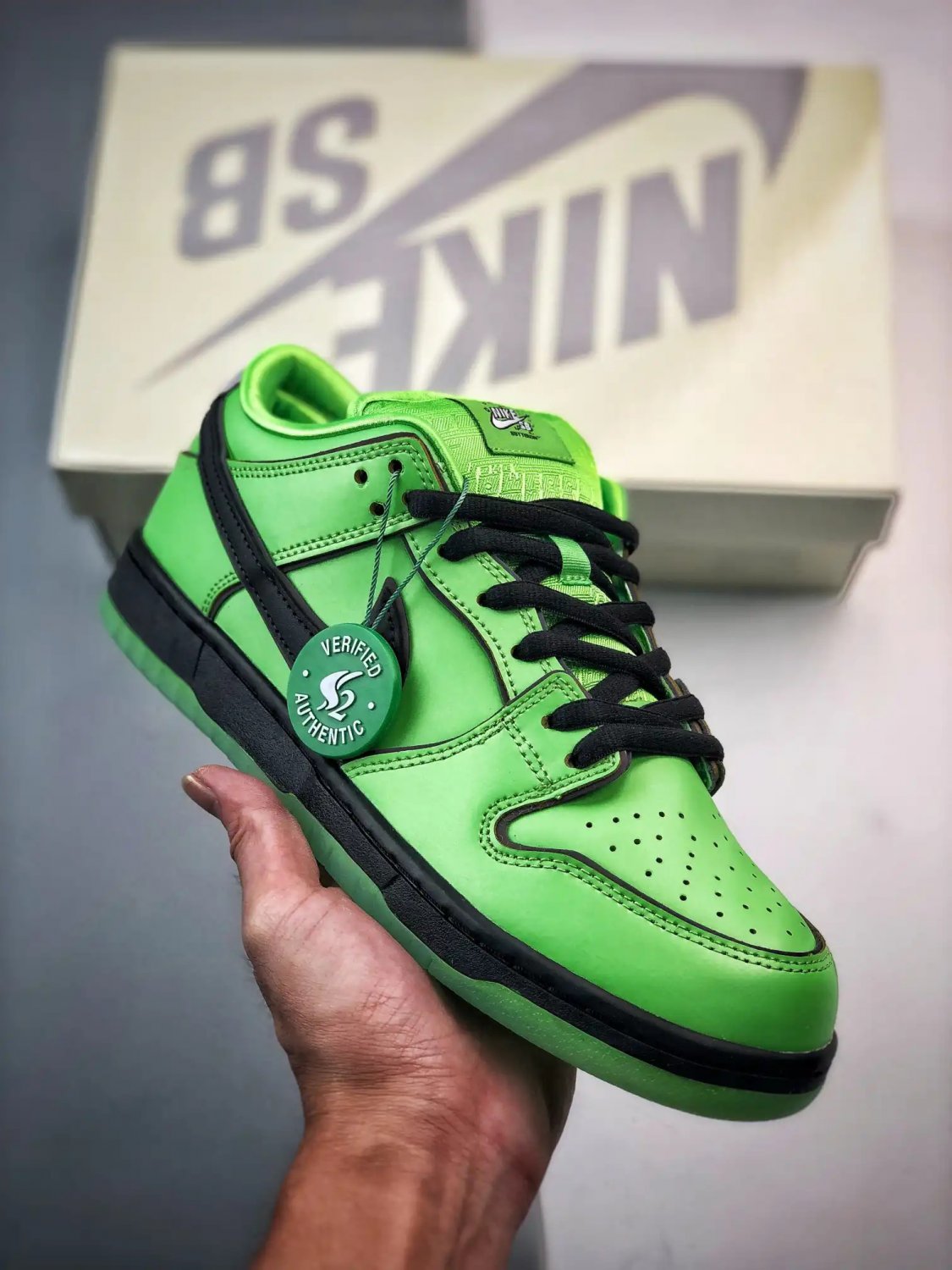 2024 & 2025 the powerpuff girls x sb dunk low “buttercup” green fz8319300