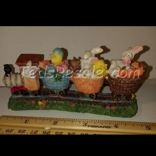 Bunny, Chick & Bear Train (figurine)