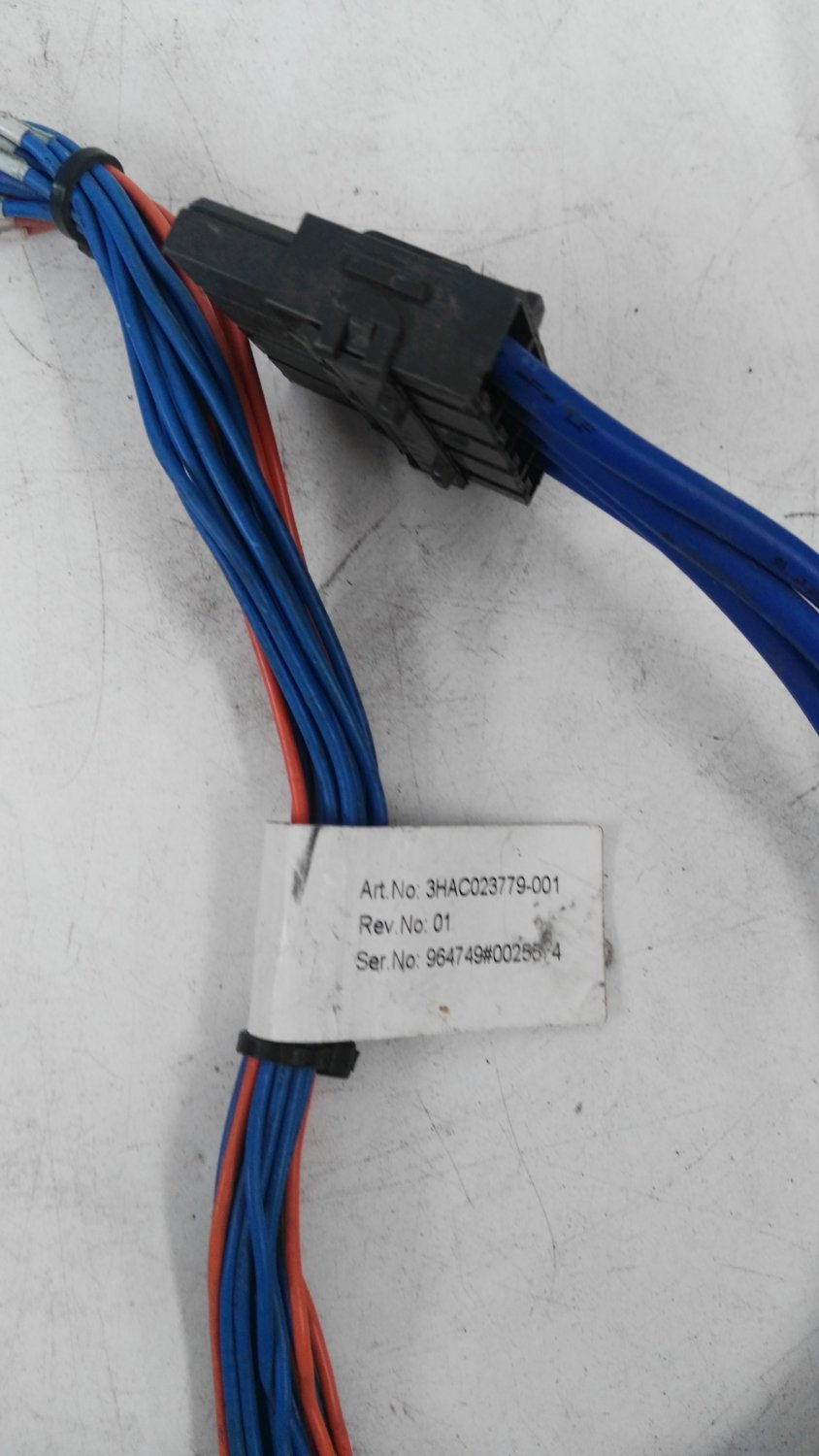 ABB 3HAC023779-001 Robotics IRC5 Control Harness