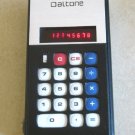 1970’S VFD DALTONE POCKET 8 – DIGITAL CALCULATOR – MADE IN USA