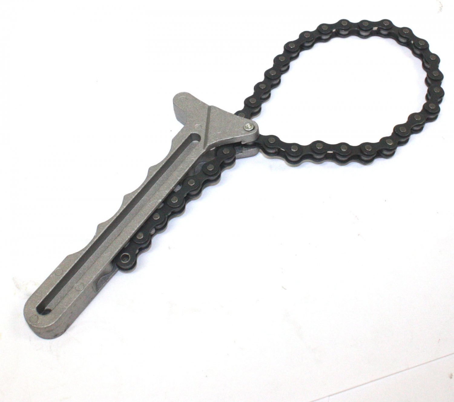 Heavy duty 16" Chain Oil Filter Wrench Capacity 4" Oil Filter Chain Wrench