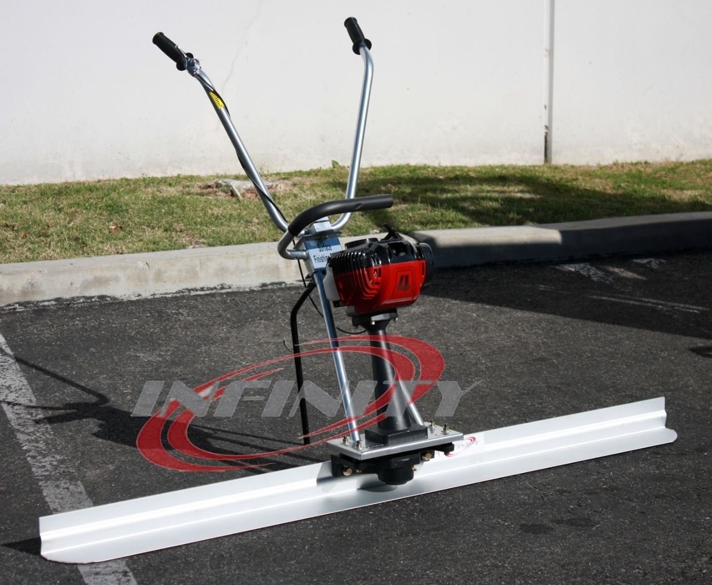 31cc Gas Power Concrete Surface Finishing Leveling Screed w/10ft Tamper Board