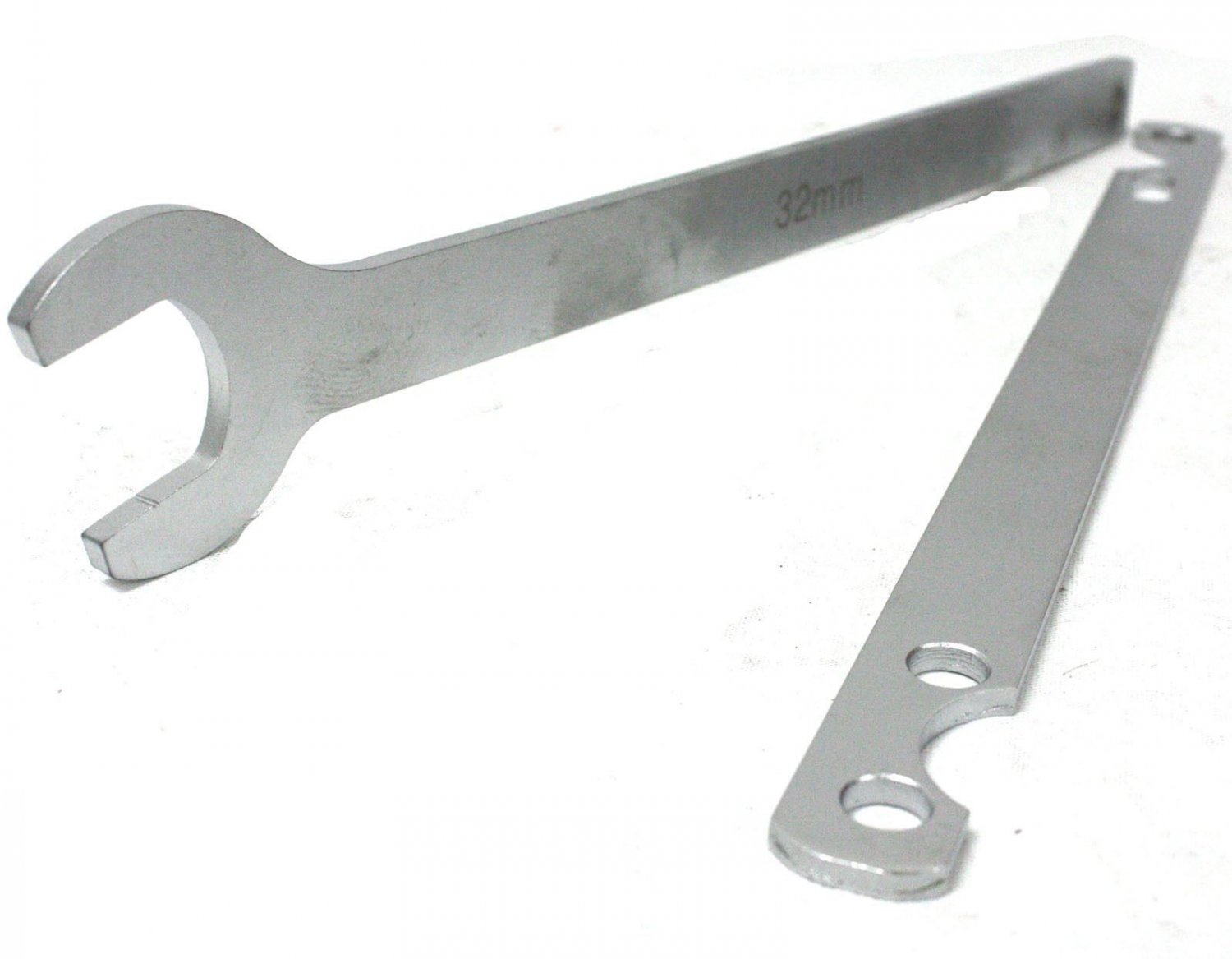 32mm Fan Clutch Nut Wrench & Water Pump Holder Tool Kit For BMW New Free Ship