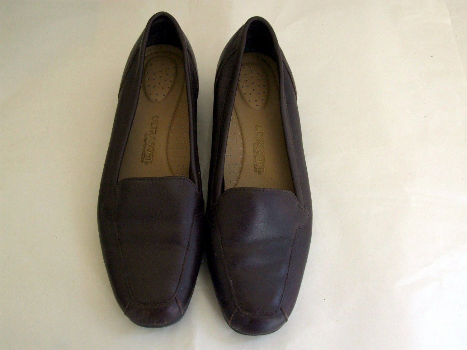 Brown Leather Ultra Soft Red Cross Loafers w/ Arch Support Sz. 7.5W