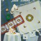 CHRISTMAS TABLE LINENS ** cross stitch sal-em cloth booklet