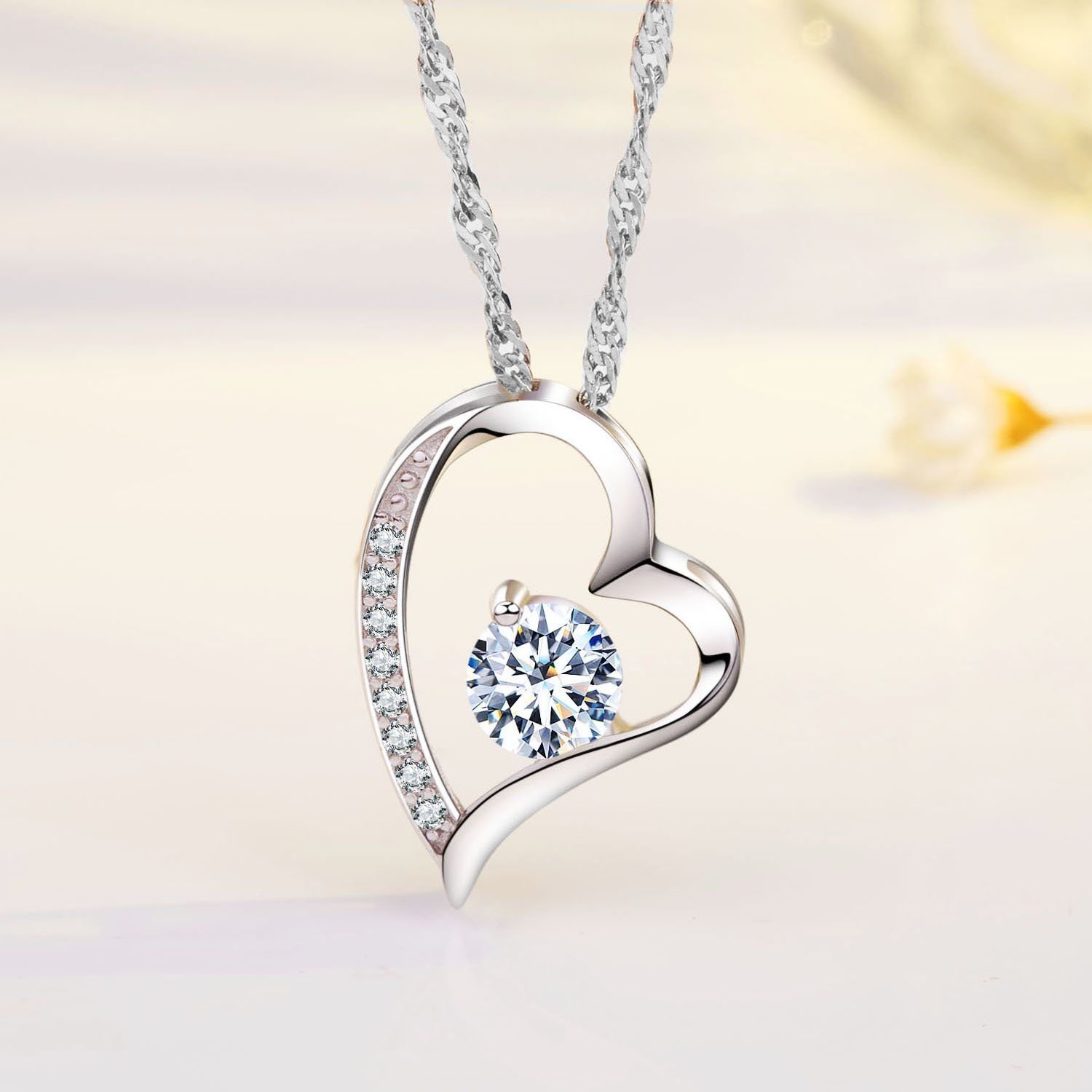 Heart pendant. Подвеска сердце. Подвески сердечки. Серебряная подвеска сердце. Кулон сердечко.