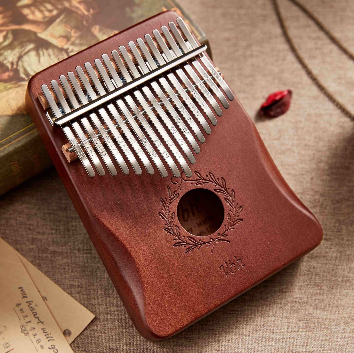 17 key Gauntlets Thumb Piano Mahogany kalimbas Wood acoustic Musical Instrument for Beginner  With A