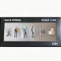 RM 1:64 Scale Figures Diorama To Move The Box Freight Courier Stevedore Model