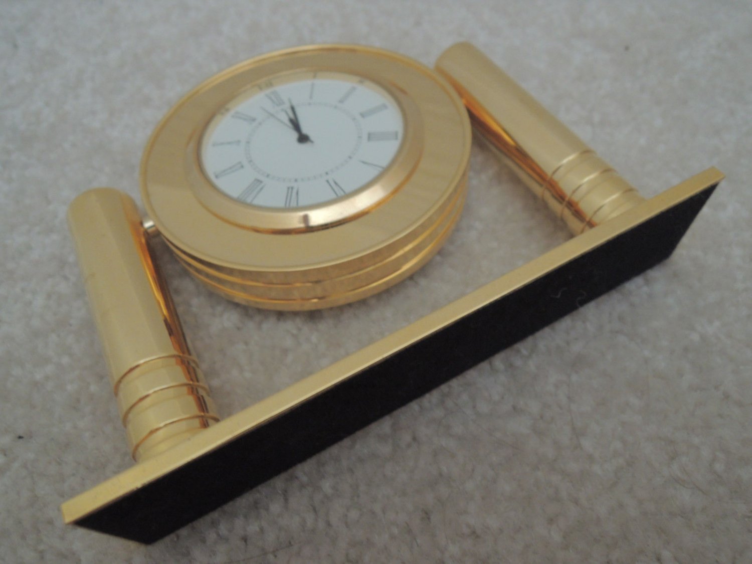 Clock Roman Numeral Round Face Swivels On Posts Brass Desk Clock Vtg 80s