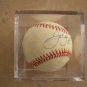 Chicago White Sox MLB Frank Thomas Autographed Ball Lucite Case Vtg '85 Souvenir