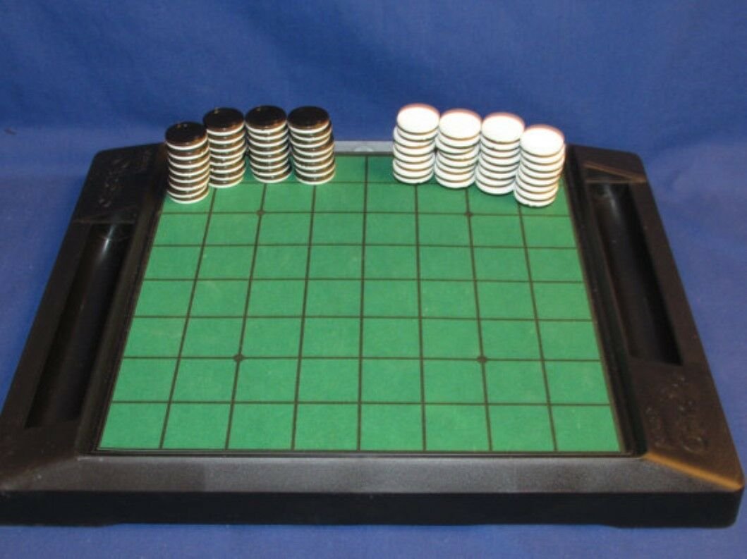 OTHELLO Board Game A Minute To Learn A Lifetime To Master 1981 by Gabriel