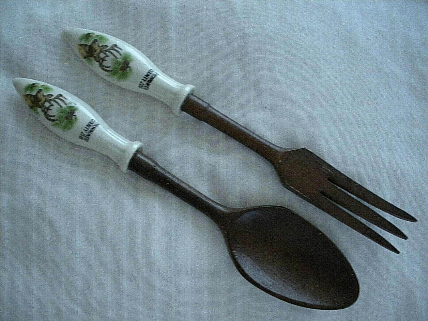 Wood Salad Fork + Spoon Painted Deer on Ceramic Milwaukee Zoo Souvenir $25 Value