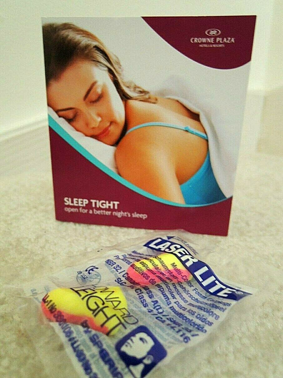 Sleep Aid Aromatherapy Kit "Sleep Tight" Helps Relax and Sleep + Ear Plugs - NEW