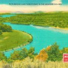 Picturesque Lake Taneycomo in Missouri Ozarks
