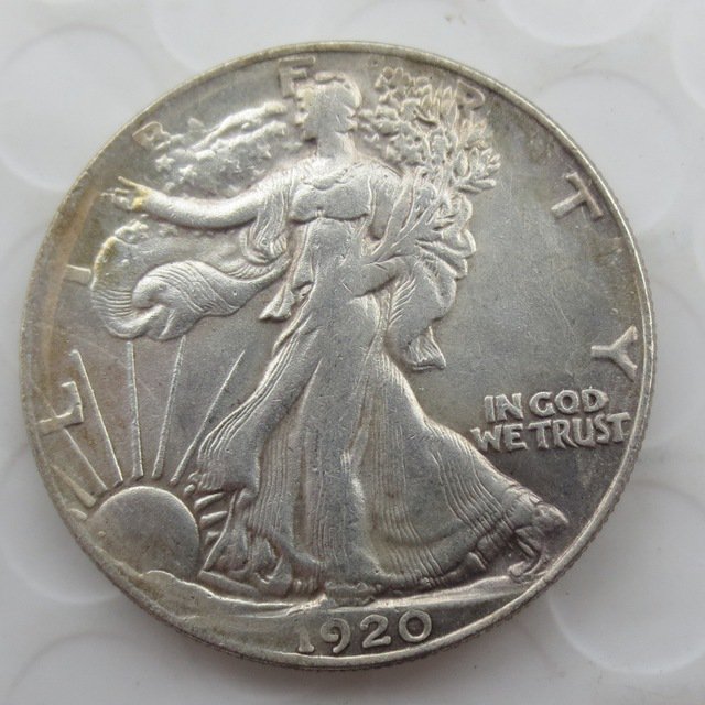 1920-p Walking Liberty Half Dollar COIN COPY