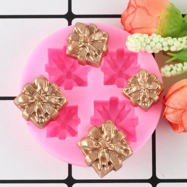 1 Pcs Christmas Gifts Shape Silicone Mold Craft Cake Decorating Tools DIY Handmade Molds