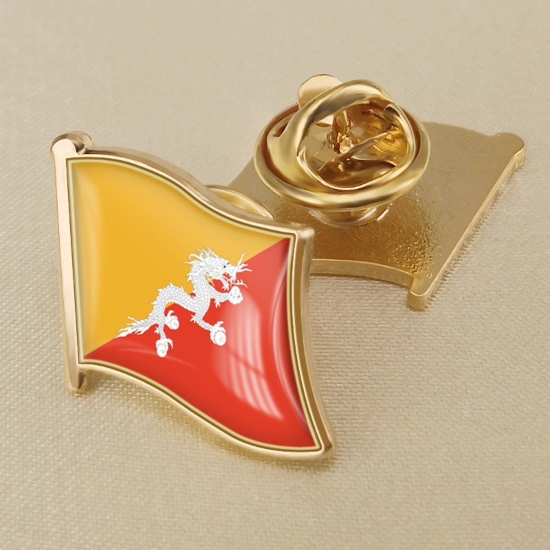 1Pcs Bhutan Flag Waving Brooches Lapel Pins