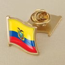 1Pcs Ecuador Flag Waving Brooches Lapel Pins