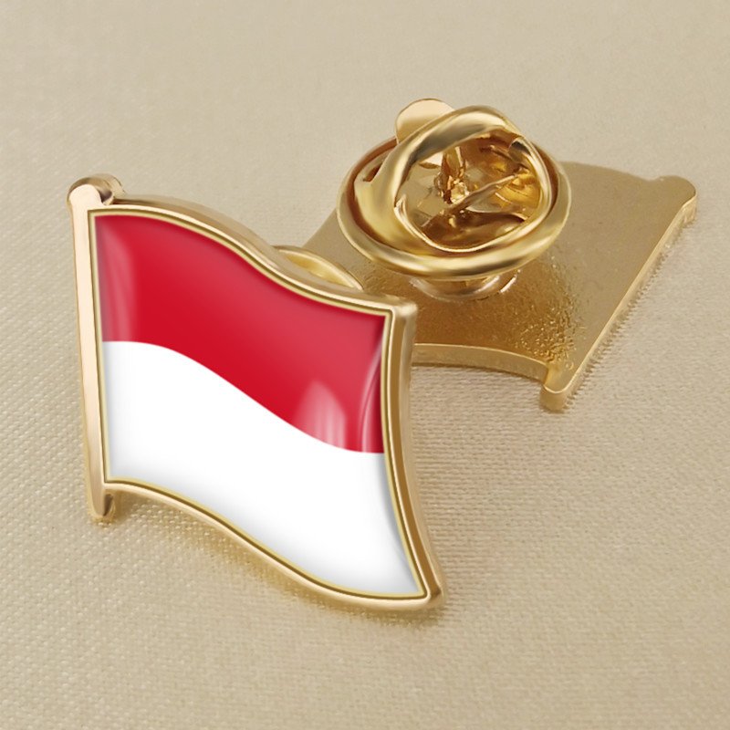 1Pcs Monaco Flag Waving Brooches Lapel Pins