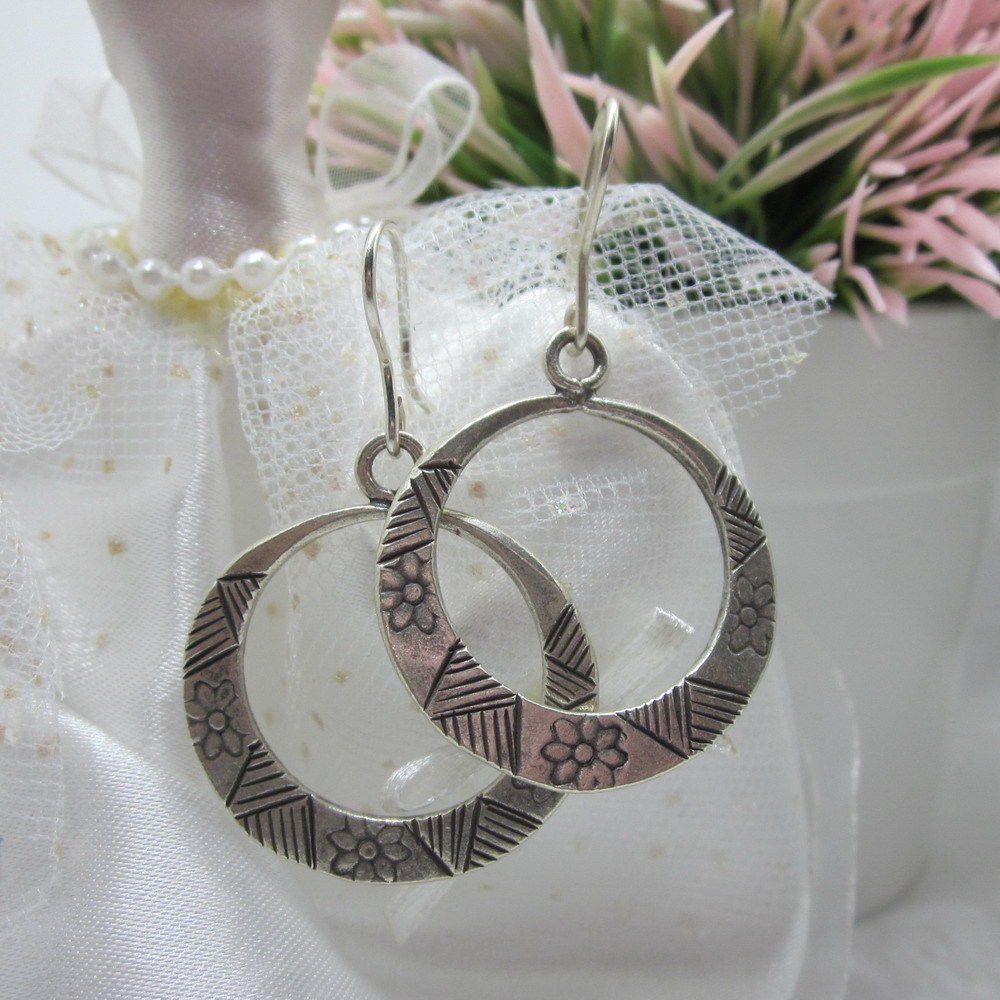 Hill Tribe Fine Sterling Silver Earrings Ethnic BoHo Dangle Gorgeous Round Hoop