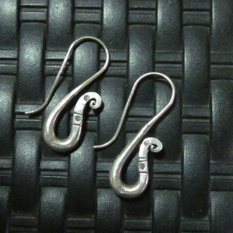 Earrings Hill Tribe Fine Silver Round Hand Craft Spiral Tentacles er023