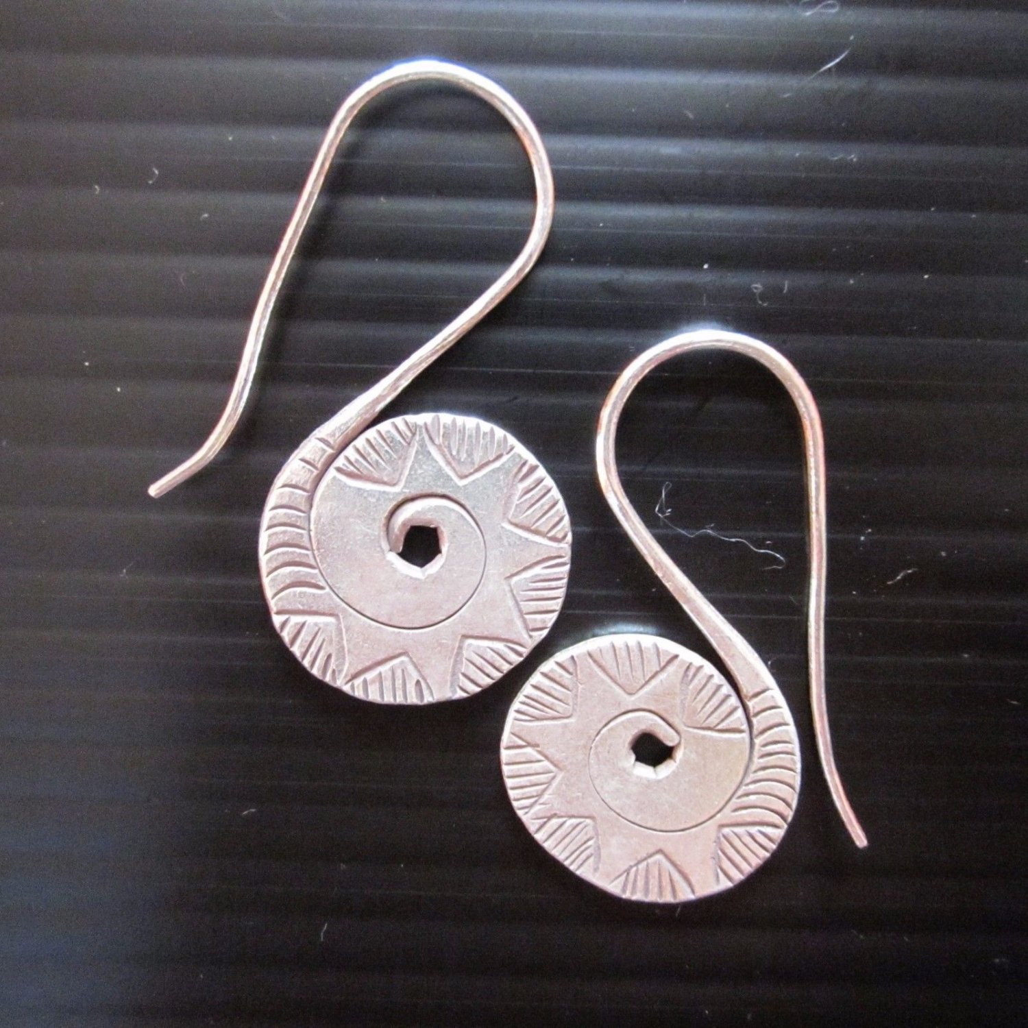 Hill Tribe Fine Sterling Silver Charming Deluxe Vintage Hook Earrings Orecchini